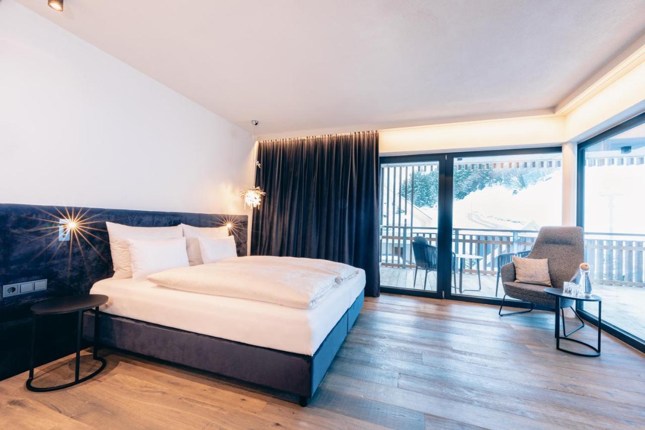 Zillergrundrock Luxury Mountain Resort マイヤーホーフェン エクステリア 写真