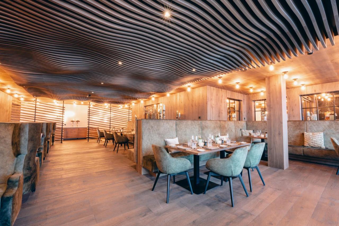 Zillergrundrock Luxury Mountain Resort マイヤーホーフェン エクステリア 写真
