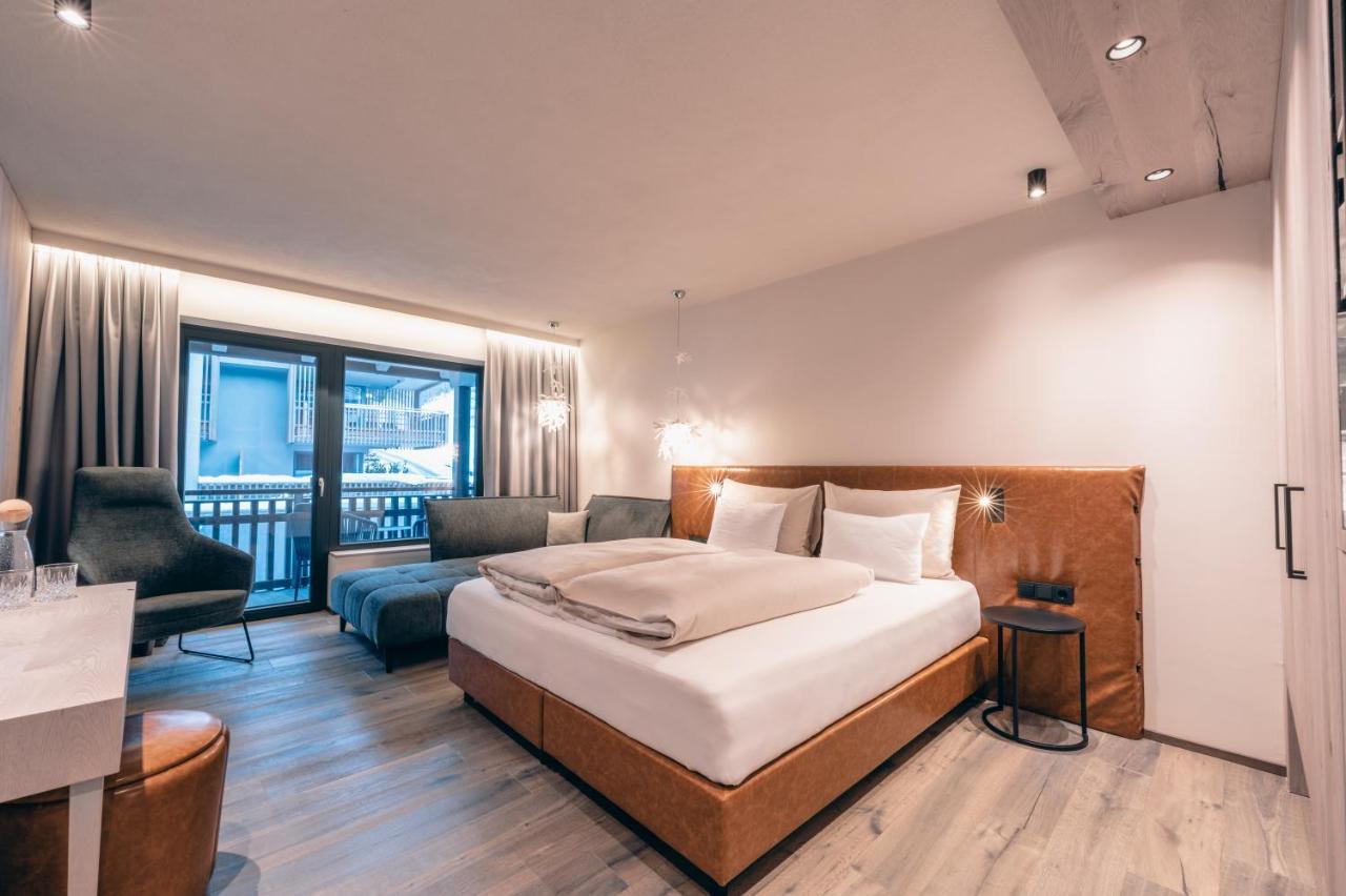 Zillergrundrock Luxury Mountain Resort マイヤーホーフェン エクステリア 写真