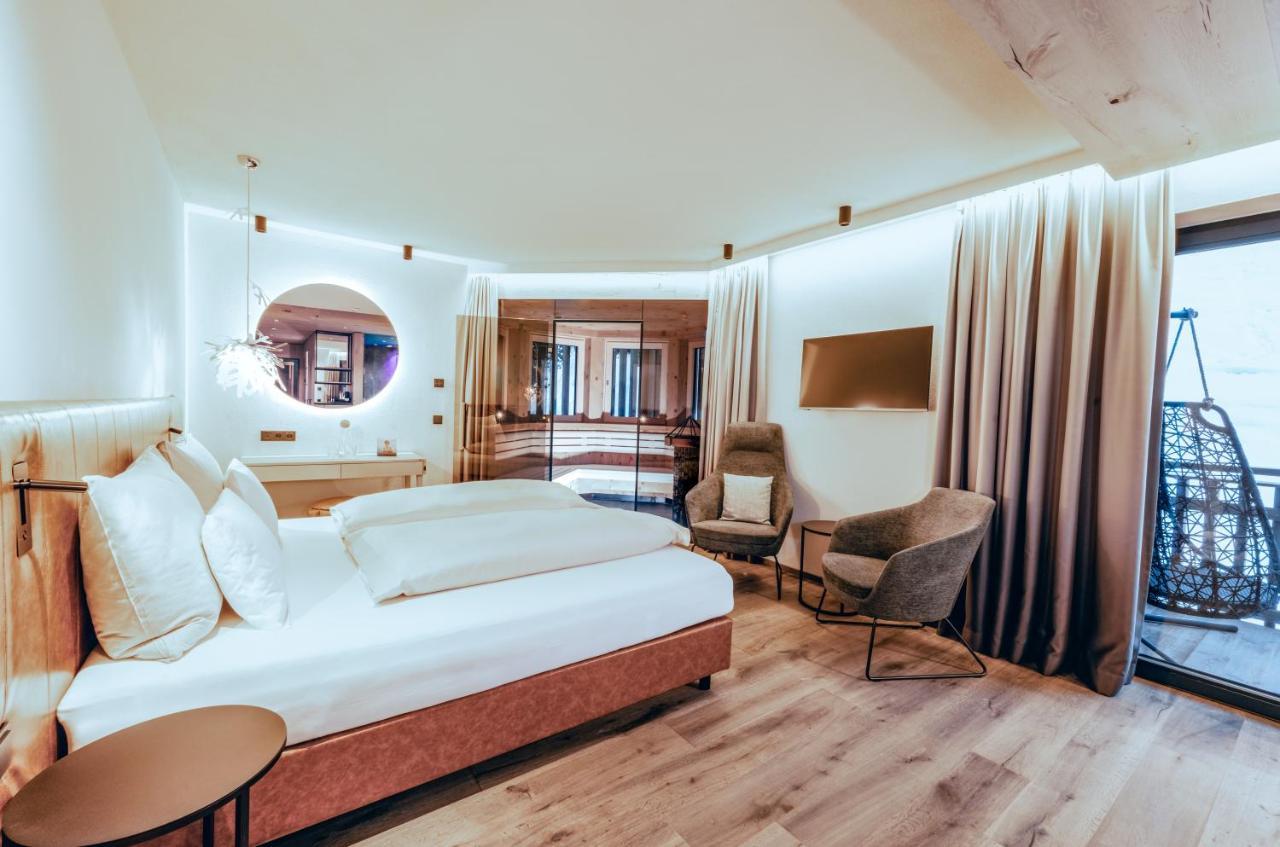 Zillergrundrock Luxury Mountain Resort マイヤーホーフェン エクステリア 写真
