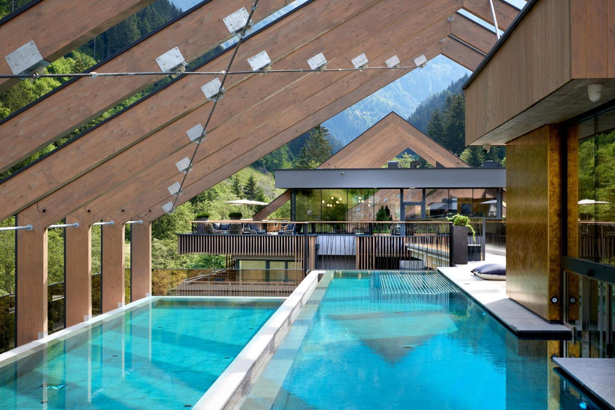 Zillergrundrock Luxury Mountain Resort マイヤーホーフェン エクステリア 写真